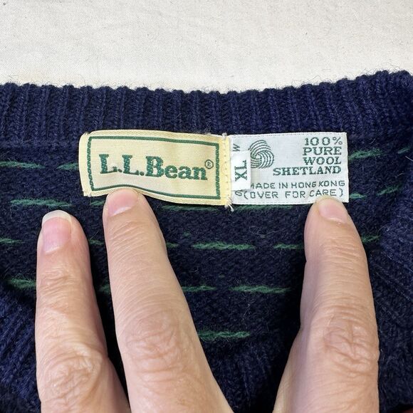 Vintage L.L.Bean Shetland Wool Cardigan XL Navy Fair Isle Button Front Hong Kong - Picture 5 of 5